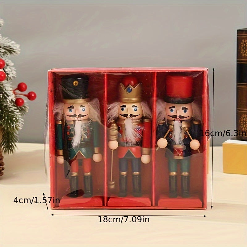 L&B® 15cm Wooden Nutcracker Set